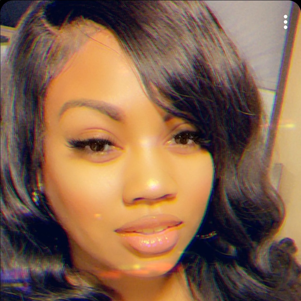 Meet your Posher, Ciera